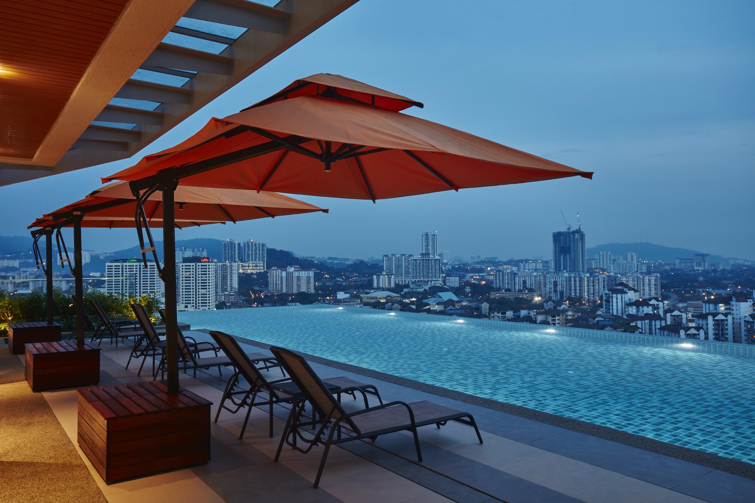 Hotel Sunway Velocity 4*